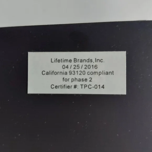 NWOT shadow boxes or cube display shelves - comes with screws, etc - Picture 8 of 10